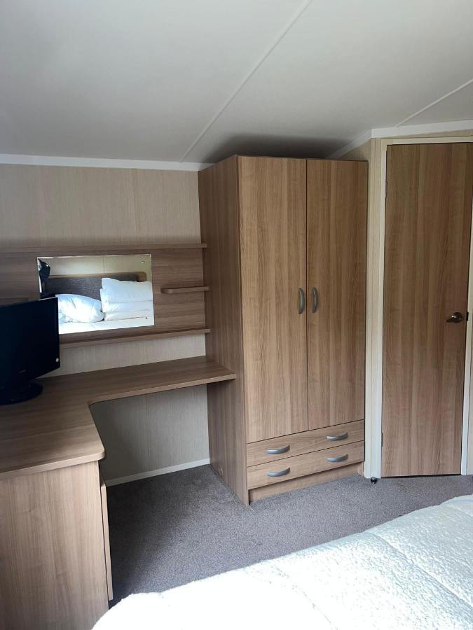 3 Bed Platinum Caravan Presthaven Sands Престатін Екстер'єр фото